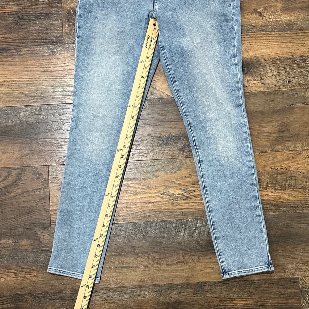 Express High Rise Ultra Hyper Stretch Jeans - Picture 8 of 16